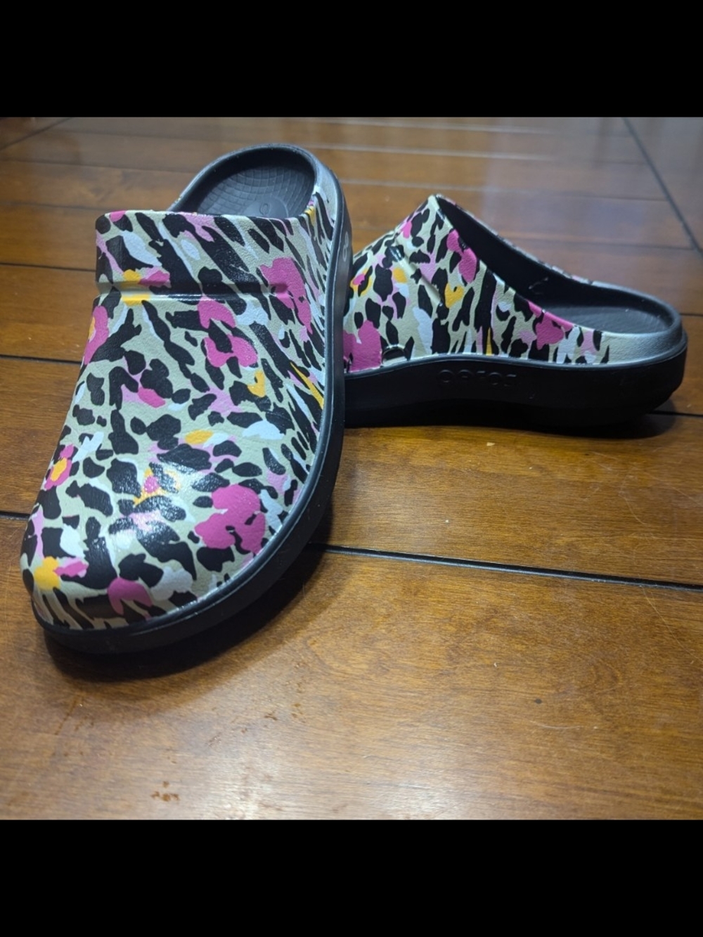 OOcloog - Women's Limited Clog